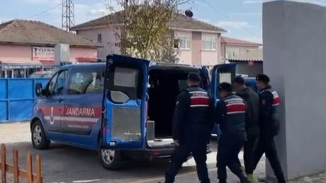 Kastamonu'da cinayet suçundan aranan 2 hükümlü yakalandı