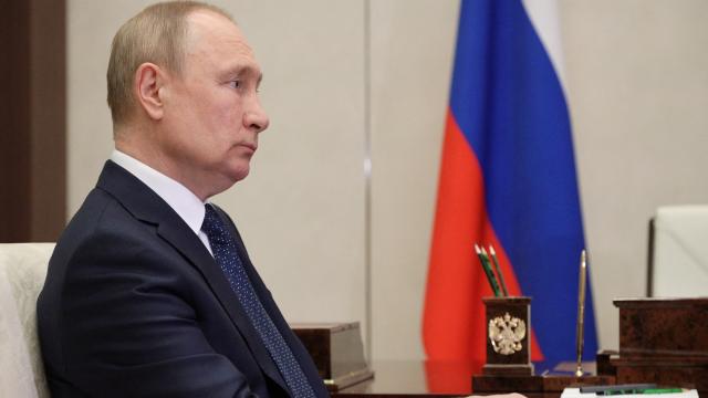 Putin: Herson'da yaşayanların tehlikeli alanlardan çıkarılması gerekiyor