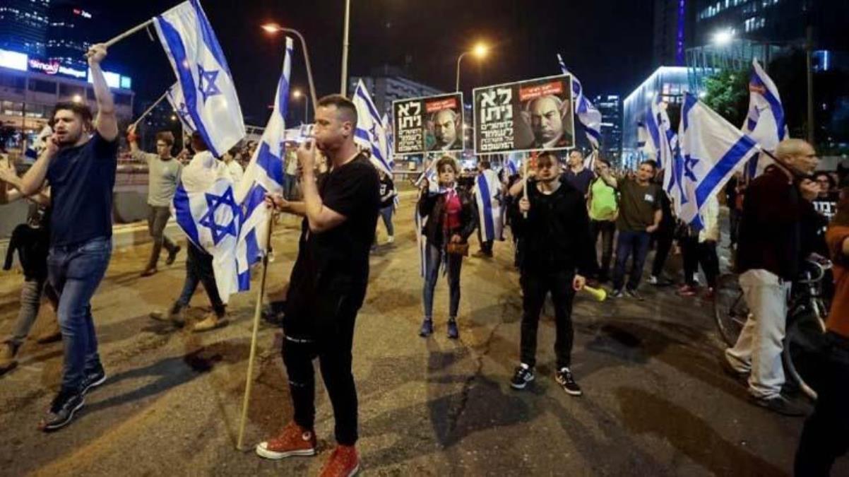 İsrail'de sular durulmuyor! Netanyahu'nun son açıklaması, halkı tekrar sokaklara döktü