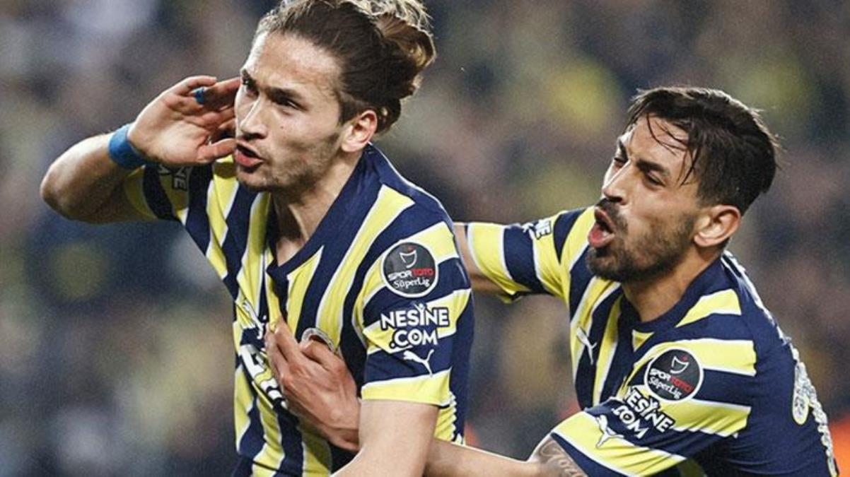 Son Dakika: Kadıköy'de nefes kesen maç! Fenerbahçe, geriye düştüğü müsabakada Ankaragücü'nü 2-1 mağlup etti