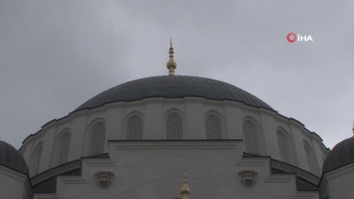 Barbaros Hayrettin Paşa Camii yarın ibadete açılıyor