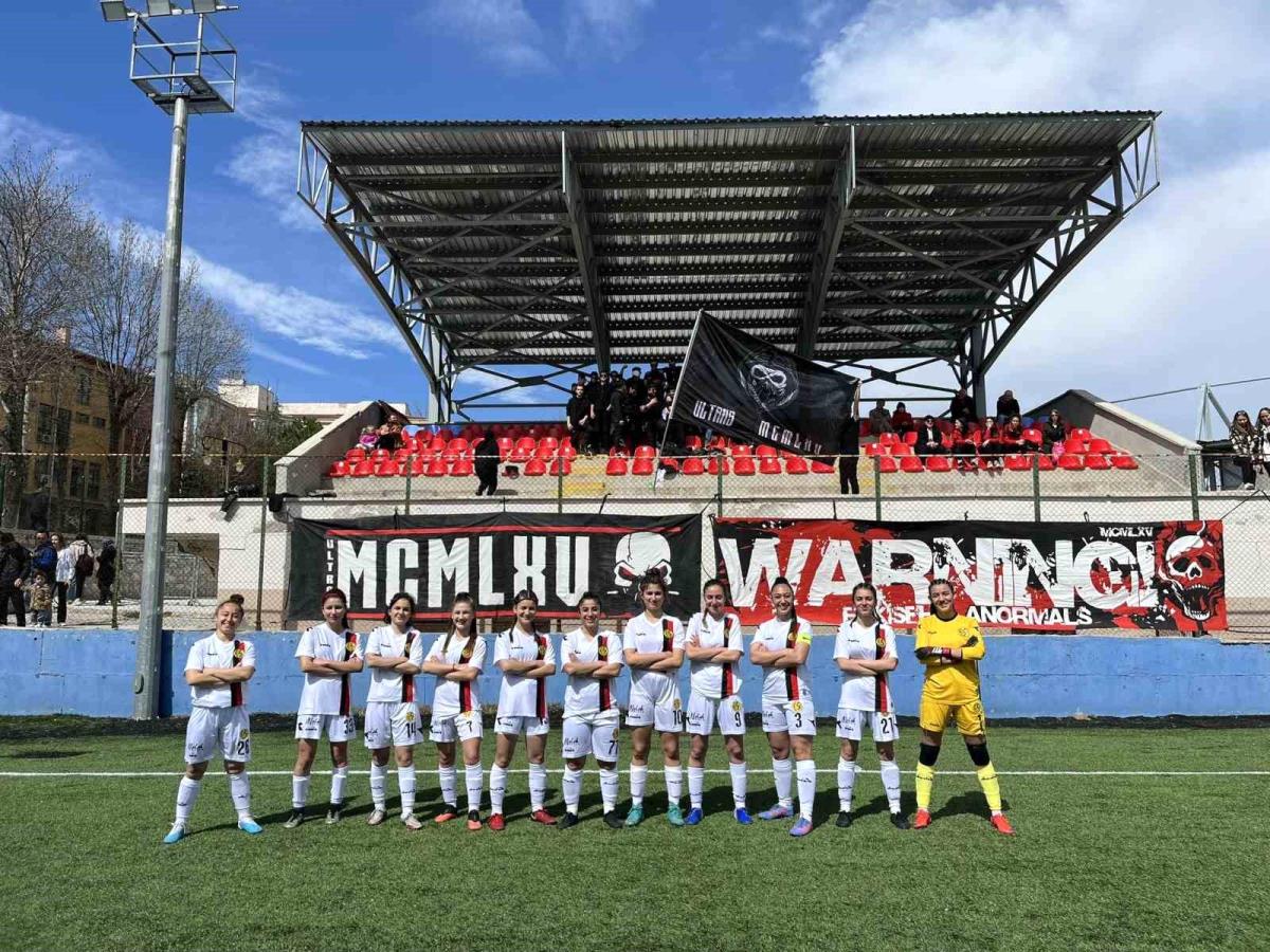 Eskişehirspor Bayanlar Ligi'ndeki birinci mağlubiyetini yaşadı