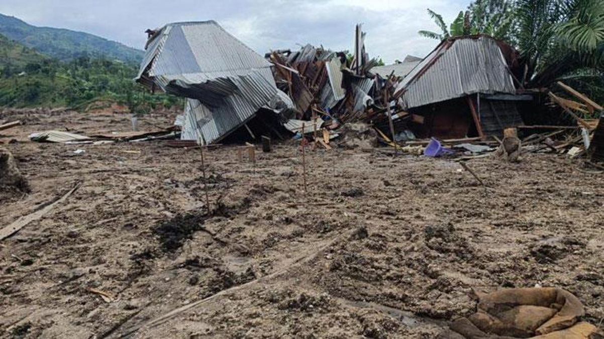 Kongo Demokratik Cumhuriyeti'ndeki sel ve toprak kaymalarında 438 kişi hayatını kaybetti
