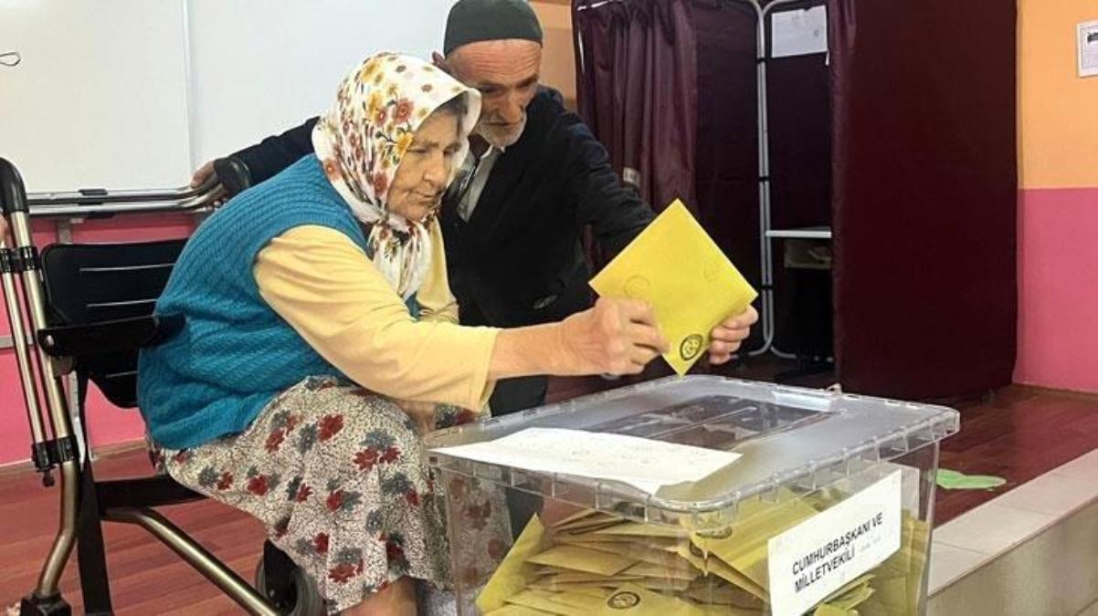 Son Dakika! Türkiye genelinde oy verme süreci sona erdi