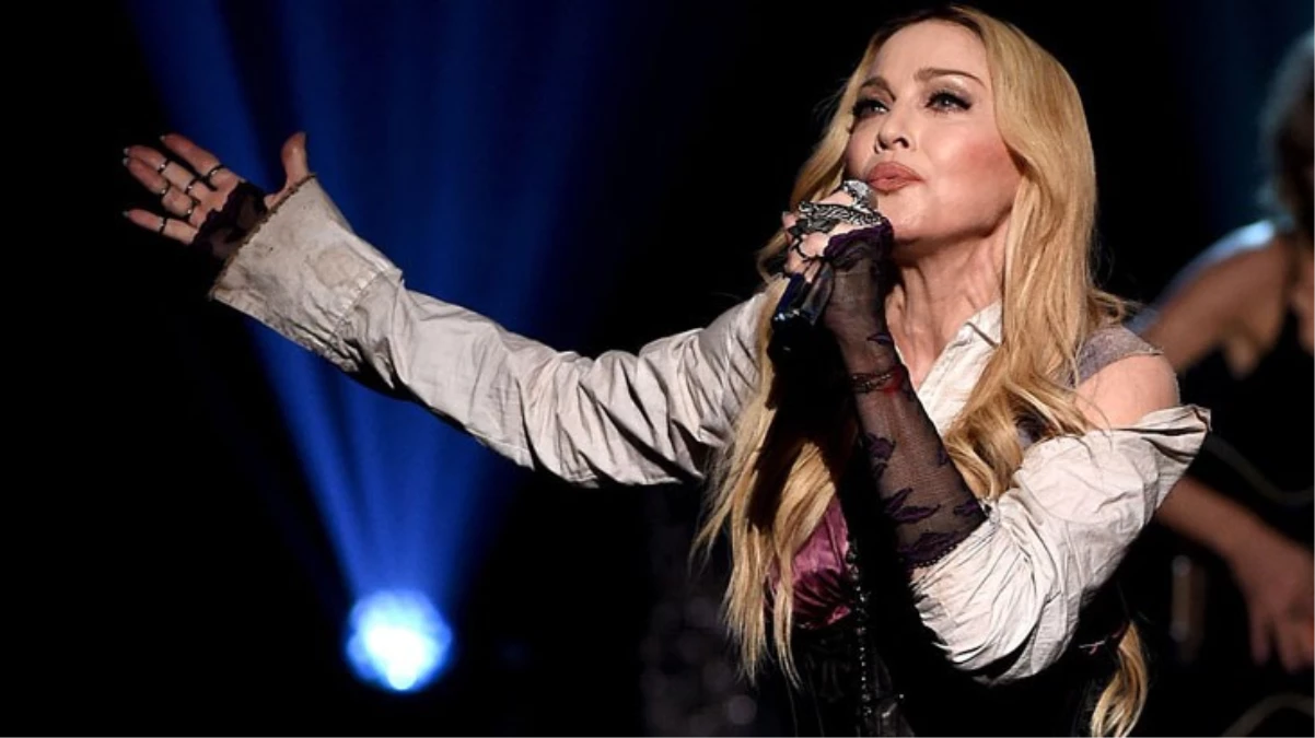 Ağır bakıma kaldırılarak entübe edilen Madonna'nın ailesinden korkutan kelamlar: Kaybedeceğimizi düşündük