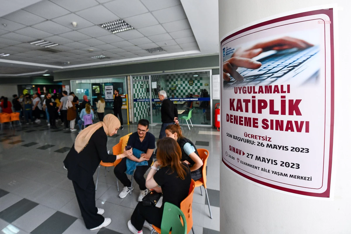 Ankara Büyükşehir Belediyesi, katiplik imtihanlarına hazırlananlar için deneme imtihanı düzenledi