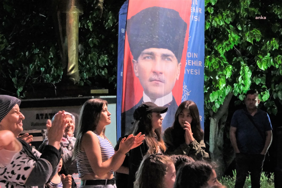 Aydın Büyükşehir Belediyesi Konservatuvarı Karacasu'da konser verdi