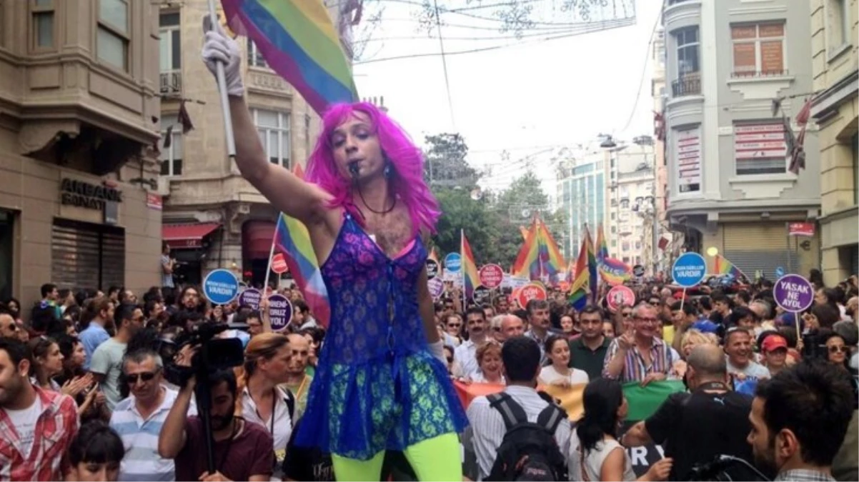 Eskişehir'de LGBTİ aktifliklerine 30 günlük yasak
