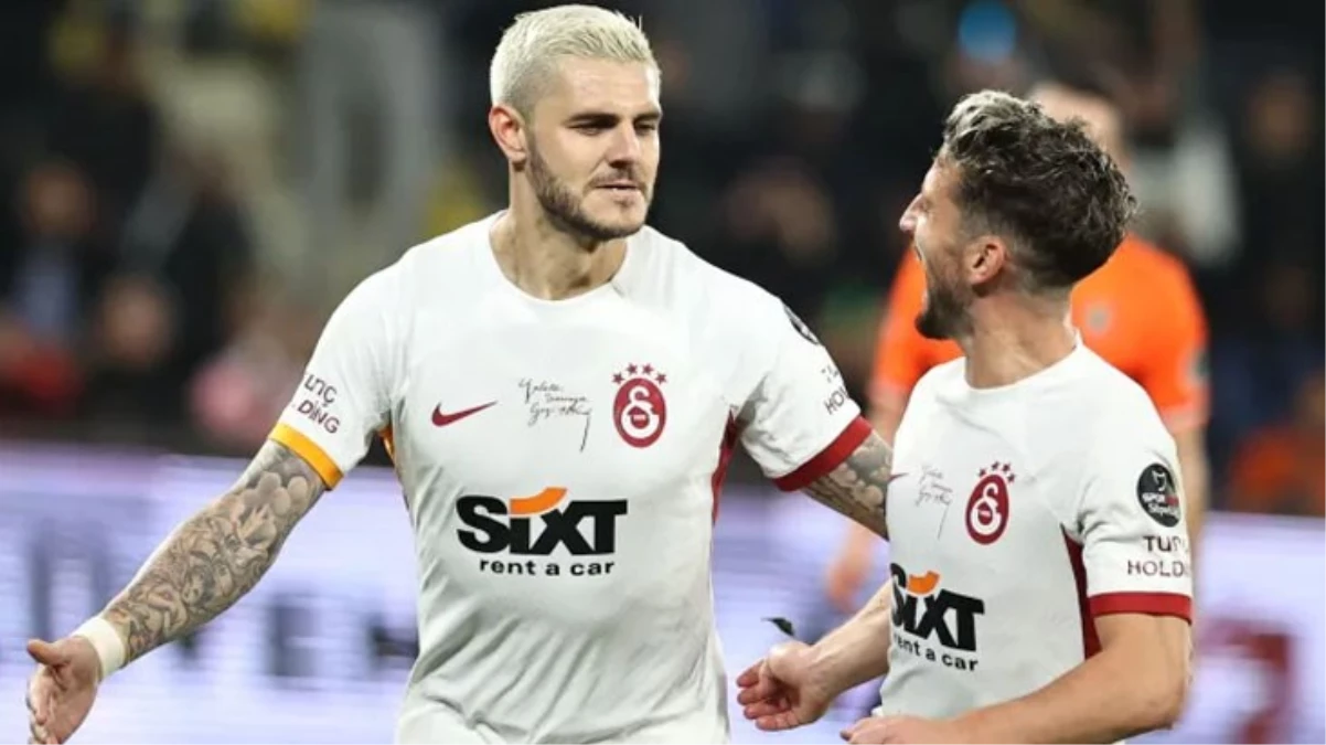 Galatasaray, 36'lık yıldız Dries Mertens'in mukavelesini uzattı