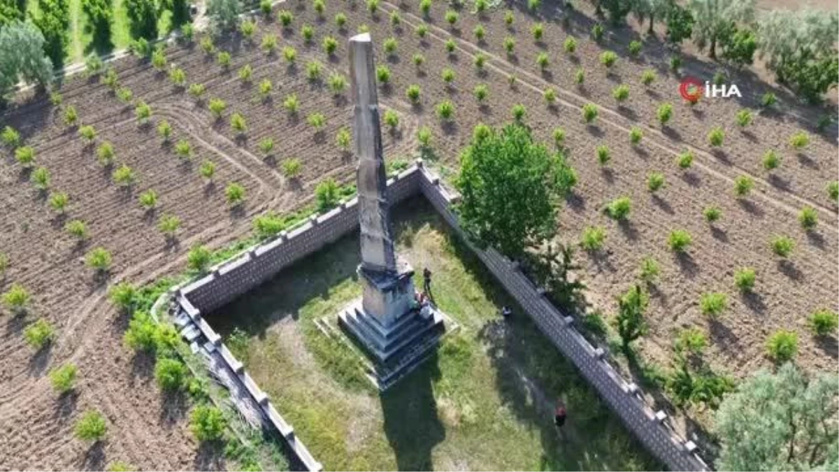 İznik'teki Şeftali Bahçesinde 2 Bin Yıllık Dikilitaş