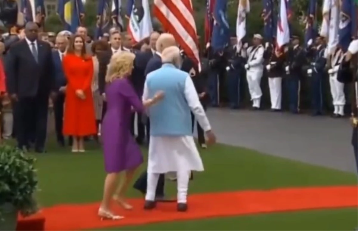 Joe Biden'ın Hindistan Başbakanıın elini uzun mühlet bırakmayınca eşi ne yapacağını şaşırdı