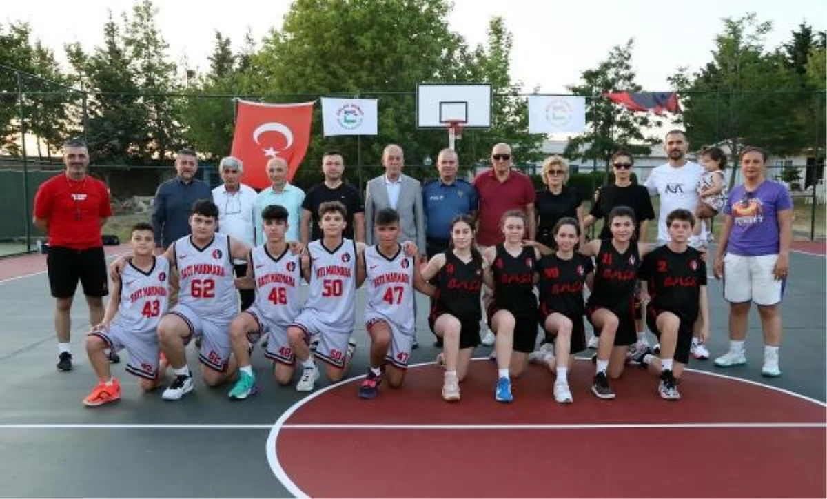 Sarsıntıda hayatını kaybeden ulusal basketbolcu Nilay Aydoğan'ın ismi basketbol alanına verildi