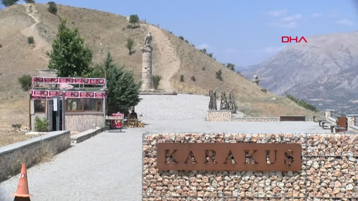 Adıyaman'da Karakuş Tümülüsü'ndeki 'Tokalaşma Sütunu' restore edildi