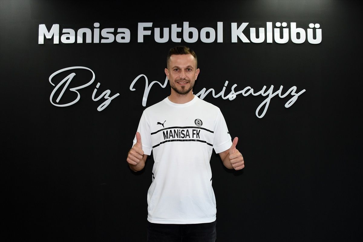 Manisa Futbol Kulübü, Oğuz Gürbulak ile anlaştı