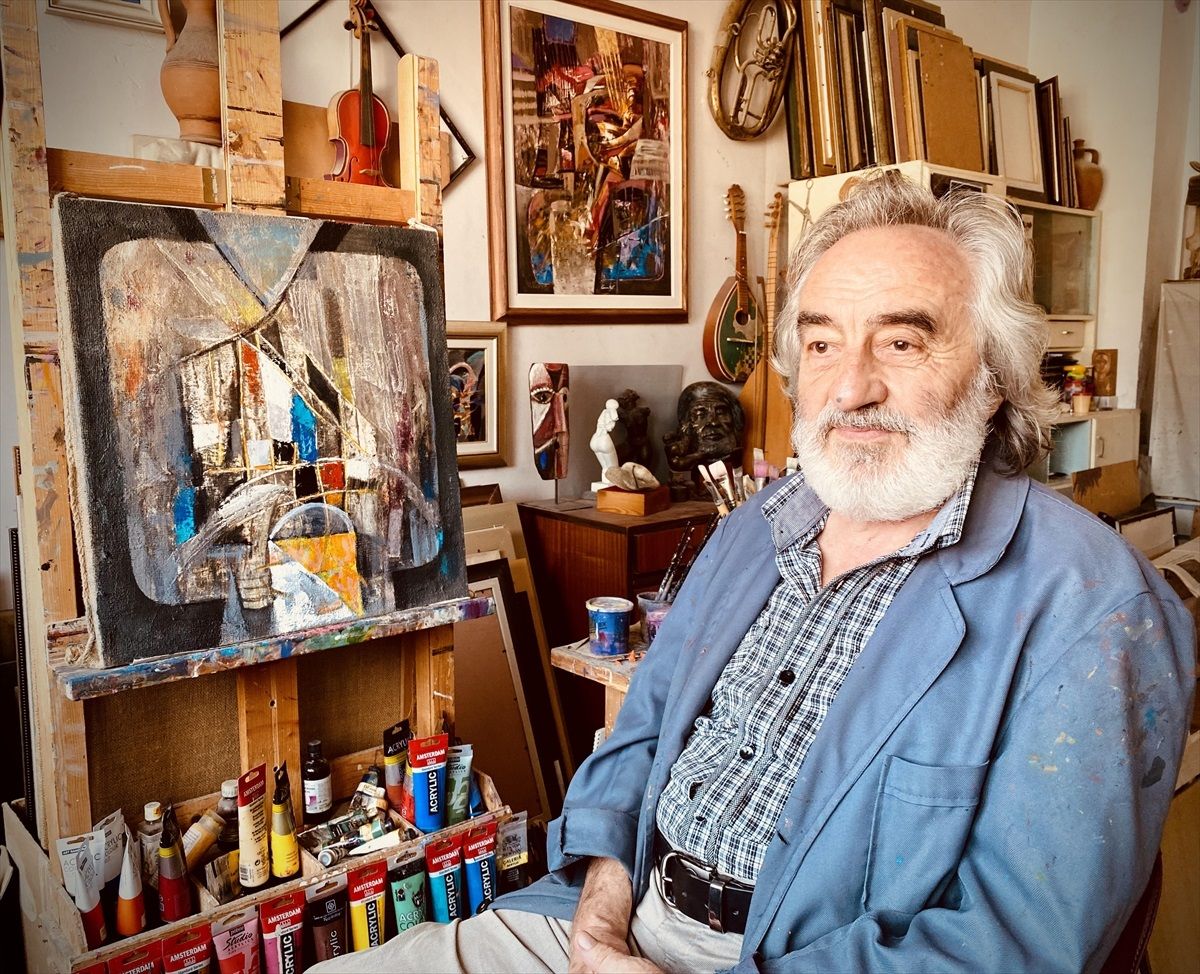 Bulgaristan'da Türk kökenli ressam Kamber Kamber'in 50 yıllık mesleği