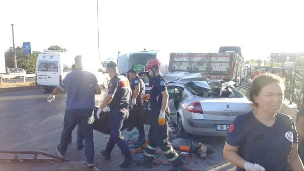 Bursa'da TIR kazasında 4 kişi hayatını kaybetti