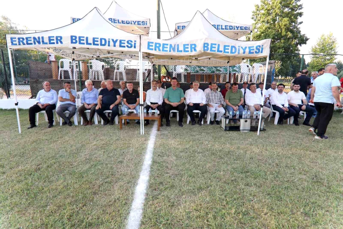 Erenler Muhtarlar Derneği tarafından düzenlenen Yazılı Köyü Futbol Turnuvası başladı