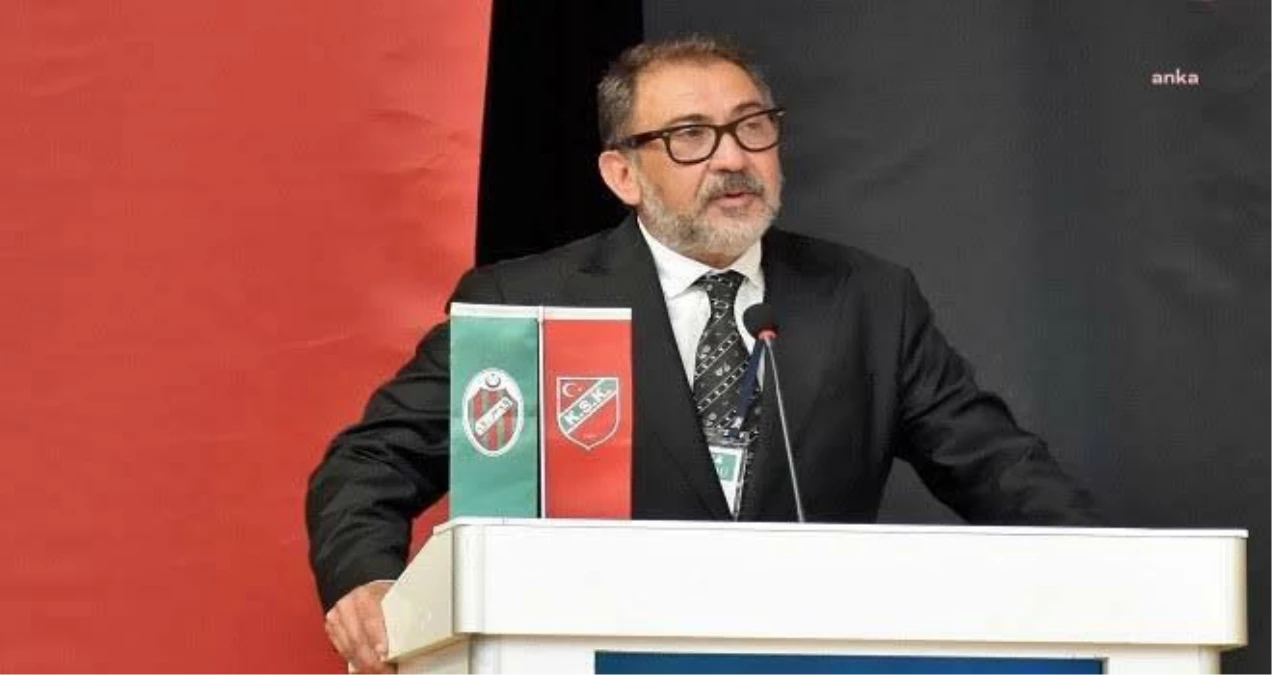 Karşıyaka Spor Kulübü Lideri Turgay Büyükkarcı Vazifesi Bırakıyor