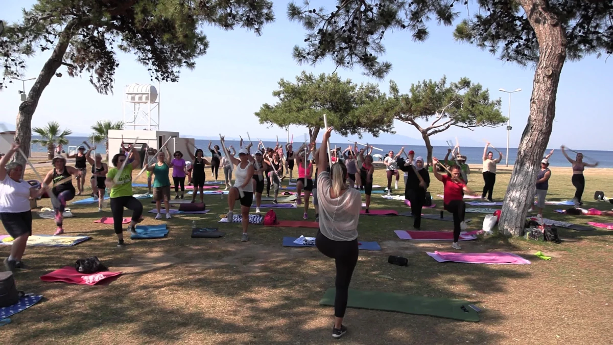 Menderes Belediyesi Bayanlara Yönelik Pilates Kurslarına Ağır İlgi