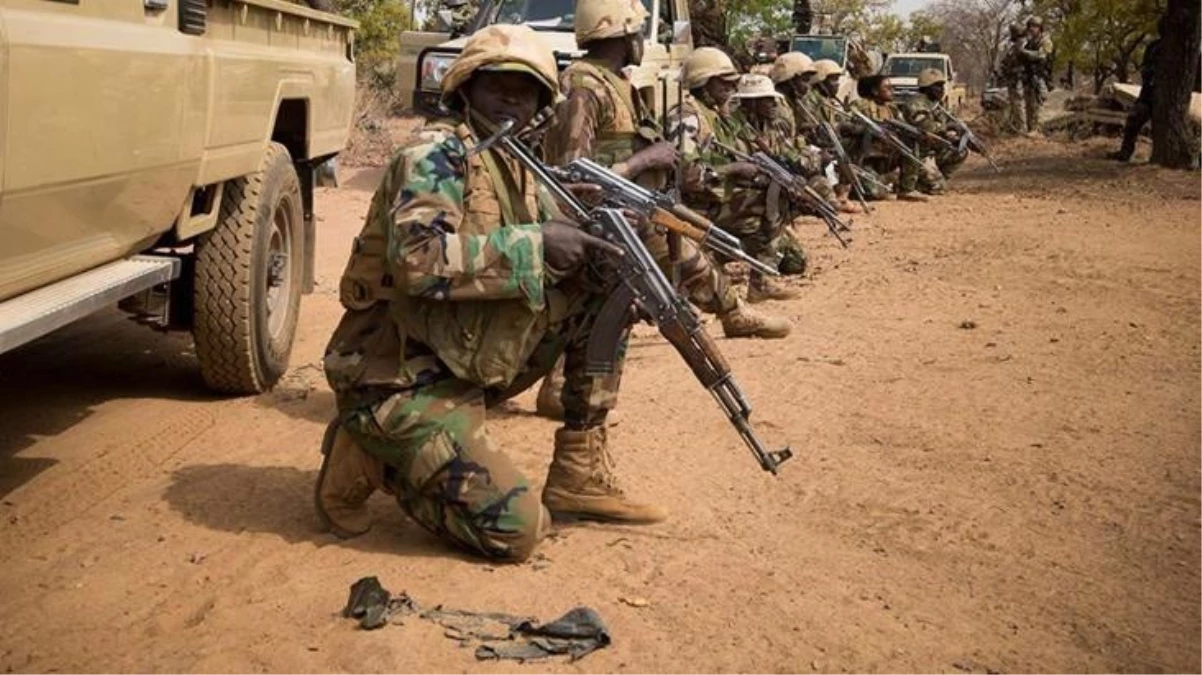 Nijer'de cumhurbaşkanlığı muhafızlarından darbe girişimi! Cumhurbaşkanını alıkoydular