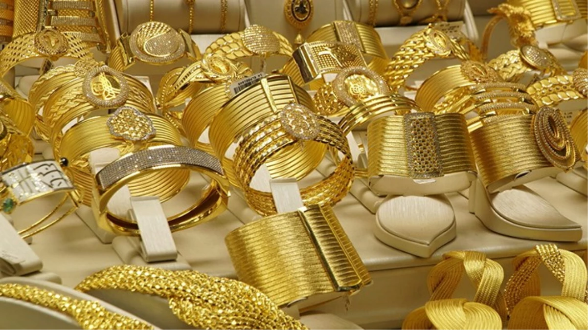 Sabah bir rekor daha kıran gram altın, 1.717 lira düzeyinden süreç görüyor