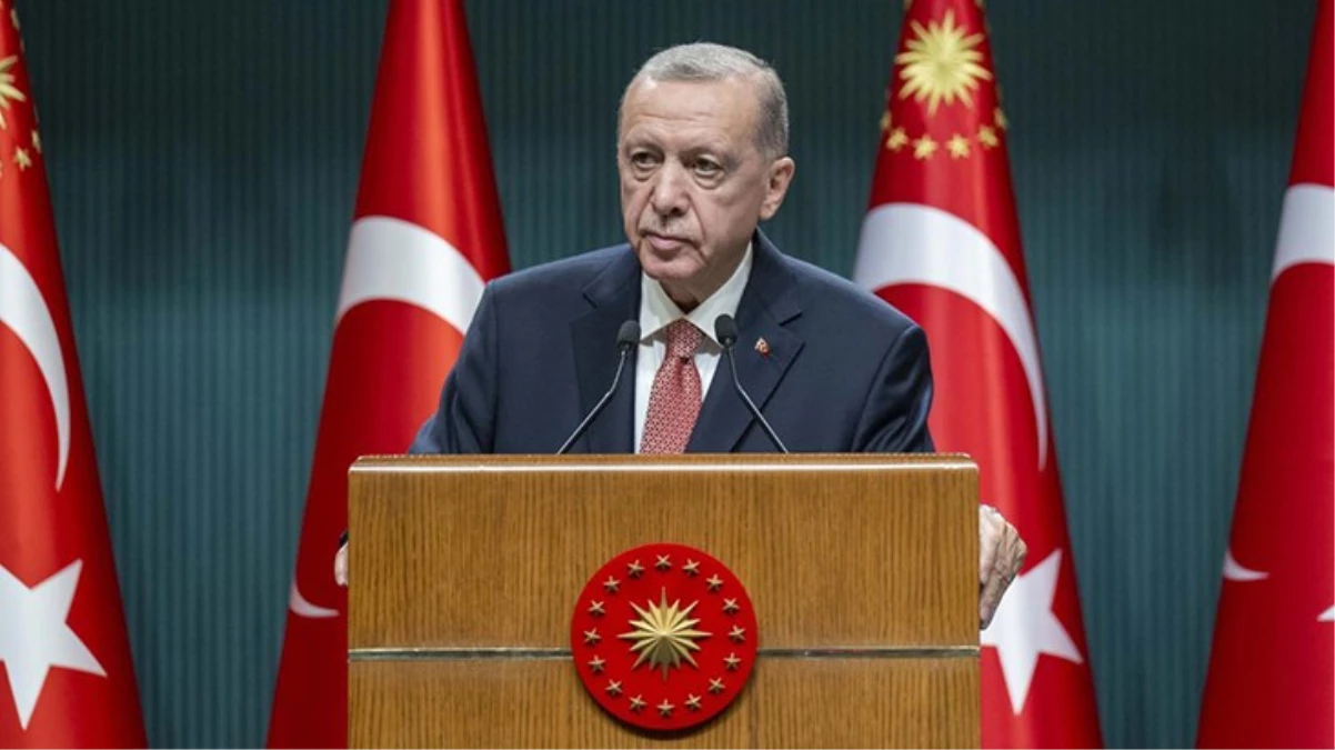Son Dakika: Cumhurbaşkanı Erdoğan, Kabine toplantısı sonrası açıklamalarda bulunuyor: Akbelen'deki kampanyanın ağaç hassasiyetiyle izahı mümkün değil