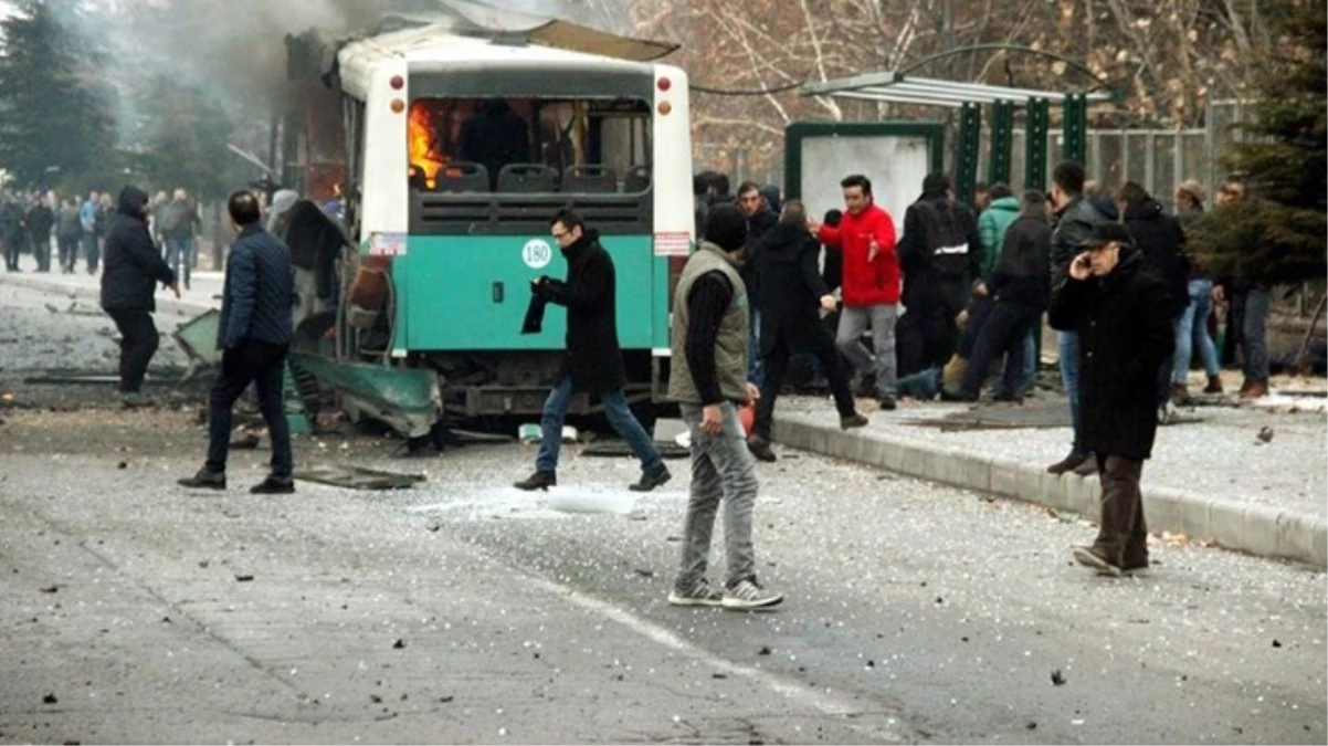 Son Dakika: Kayseri'de 15 askerin şehit olduğu terör saldırısı davasında 4 sanığa 15'er kere ağırlaştırılmış müebbet mahpus cezası verildi