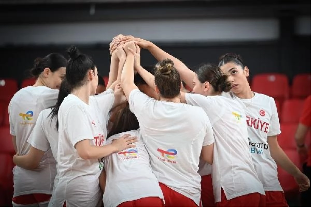 U20 Kız Ulusal Basketbol Grubu Polonya'yı mağlup ederek çeyrek finale yükseldi