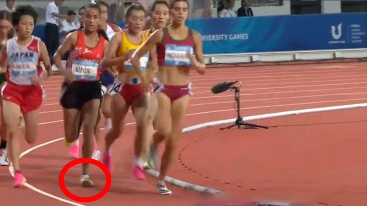 Ulusal atlet büyük talihsizlik yaşadı! Yarışta ayakkabısı çıkan Derya Kunur'dan sürpriz sonuç