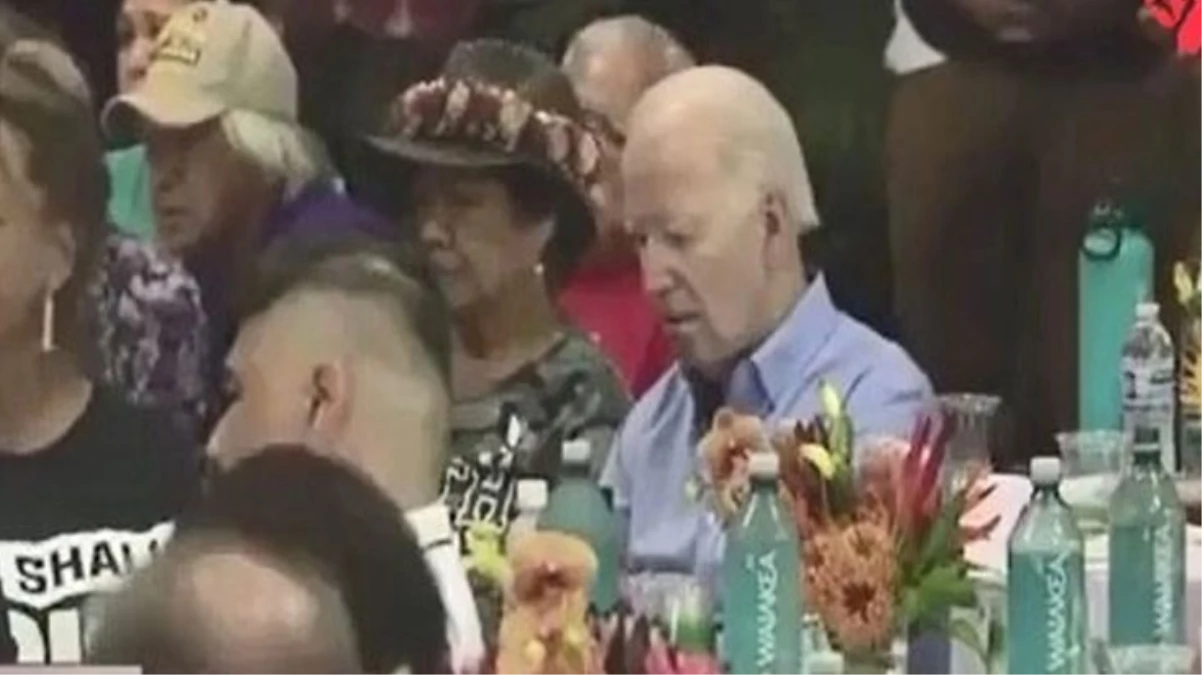 ABD Lideri Biden, yangın felaketinin yaşandığı Hawaii'ye ziyaretinde uyuyakaldı