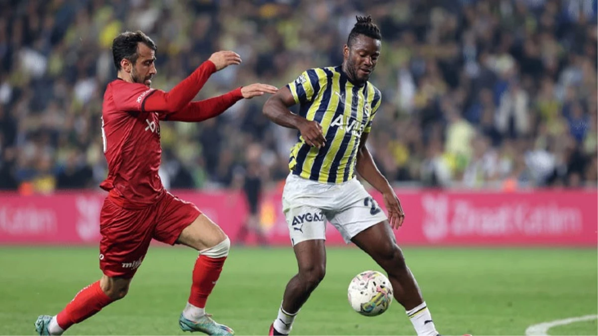 Fenerbahçe Batshuayi için Premier Lig'den gelen teklifi elinin karşıtıyla itti