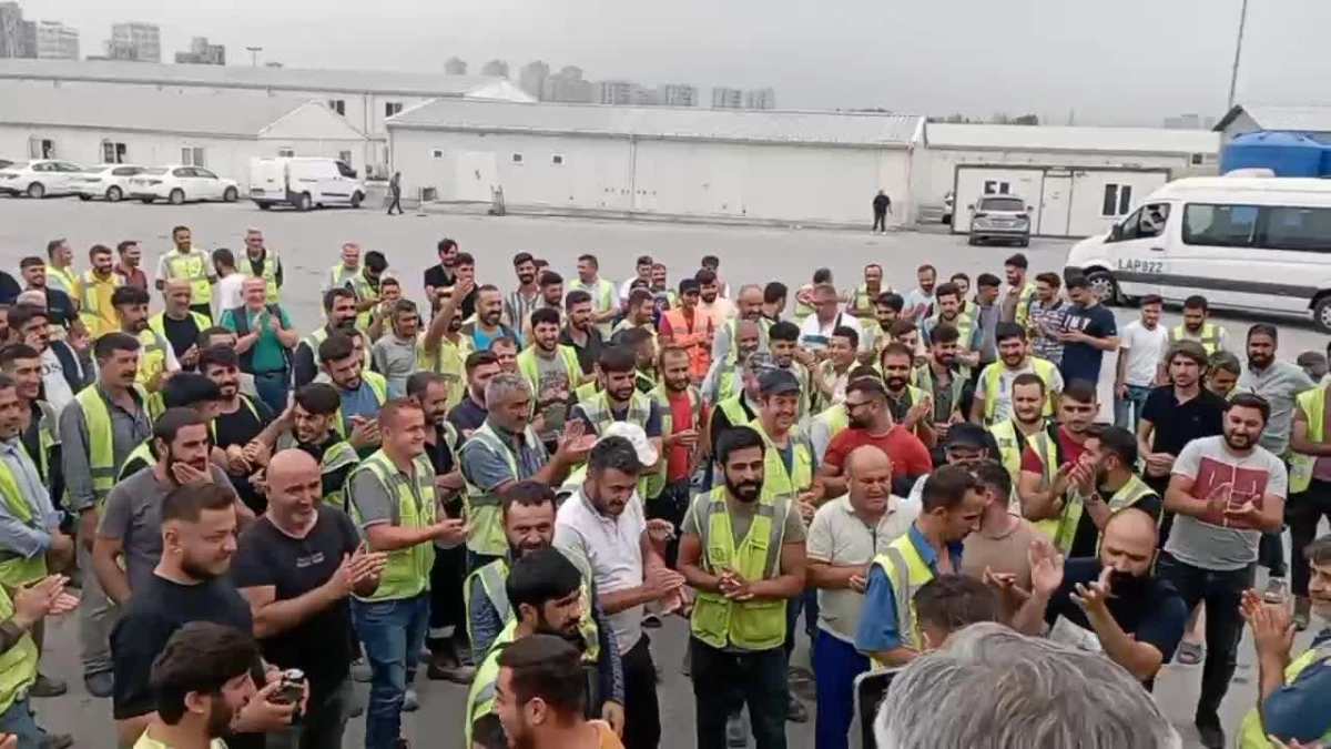 Halkalı İstanbul Yeni Havalimanı Metro Sınırı Emekçileri Grevde