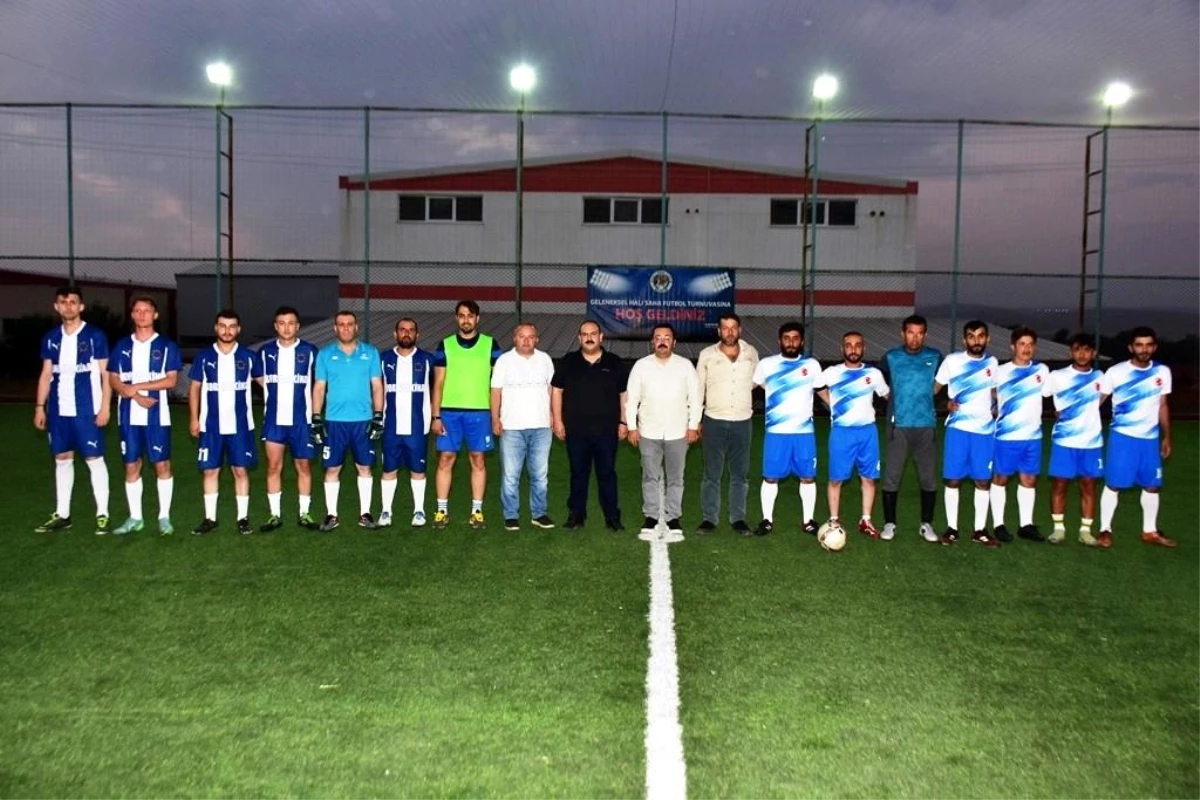 İnönü Belediyesi 7. Klasik Halı Saha Futbol Turnuvası Başladı