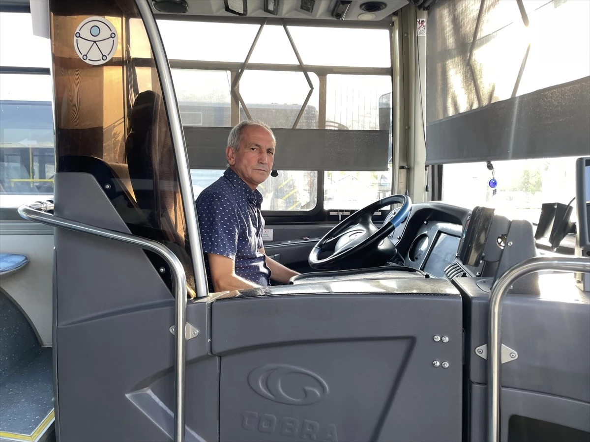 Isparta'da Özel Halk Otobüsü Sürücüsüne Taarruz Anı Kamerada