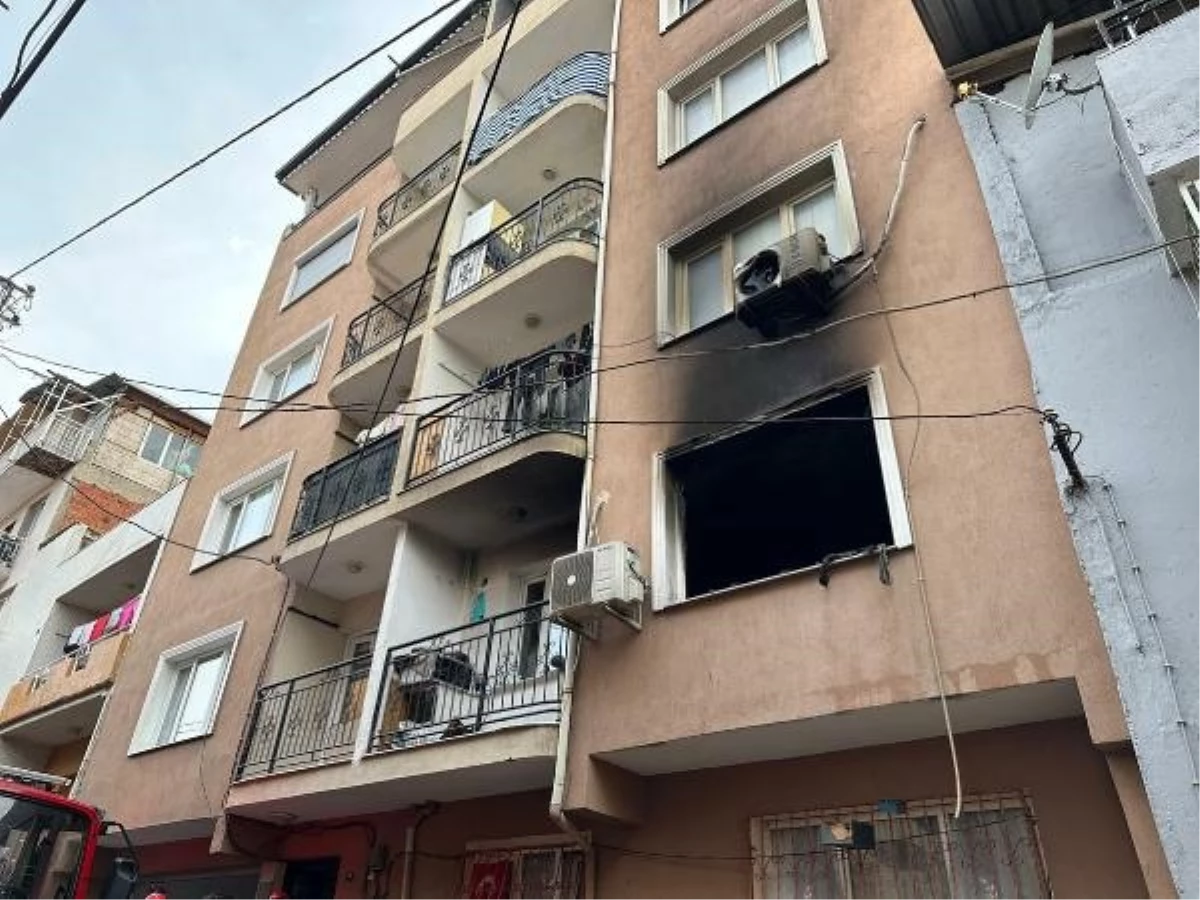 İzmir'de apartman yangınında 9 kişi dumandan etkilendi
