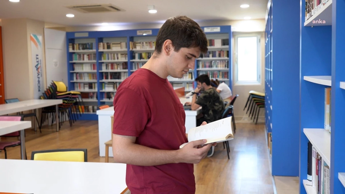 Konyaaltı Belediyesi'nin Atıl Kitap Toplama Kampanyası Öğrencilere Fayda Sağlıyor