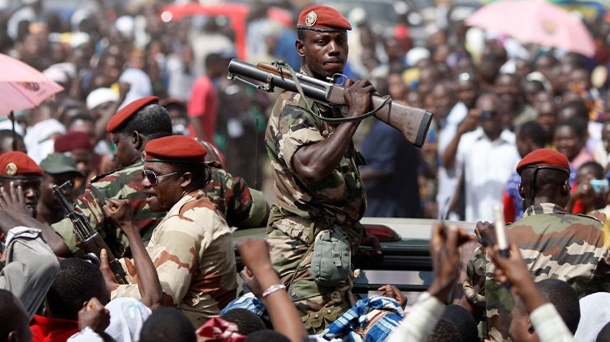 Nijer'in Fransa'ya büyükelçisini çekmesi için tanıdığı 48 saatlik mühlet doldu
