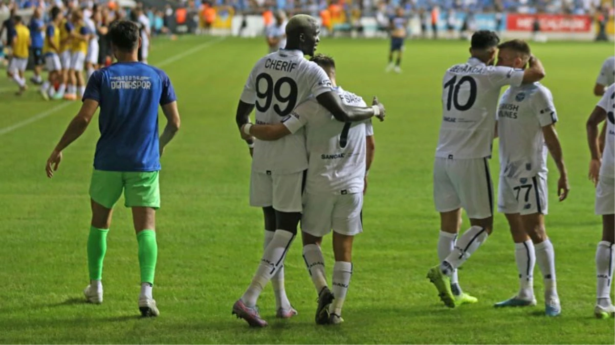 Son Dakika: Adana Demirspor, UEFA Avrupa Konferans Ligi 3. ön eleme tipi birinci maçında Osijek'i 5-1 mağlup etti
