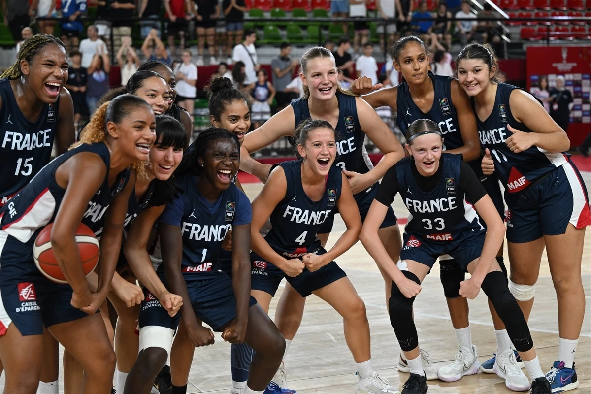 Türkiye 16 Yaş Altı Kız Basketbol Ulusal Grubu Fransa'ya 62-57 yenildi