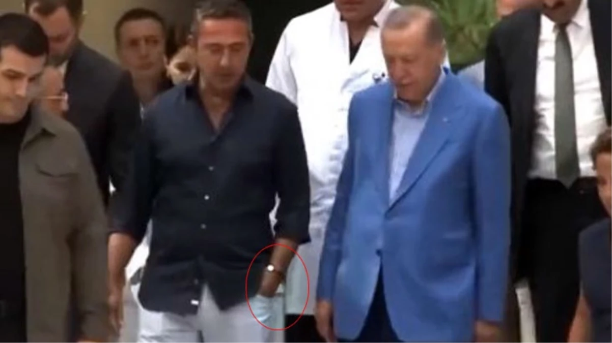 Ali Koç'un Cumhurbaşkanı Erdoğan'ı elleri cebinde yolcu etmesi tartışma yarattı