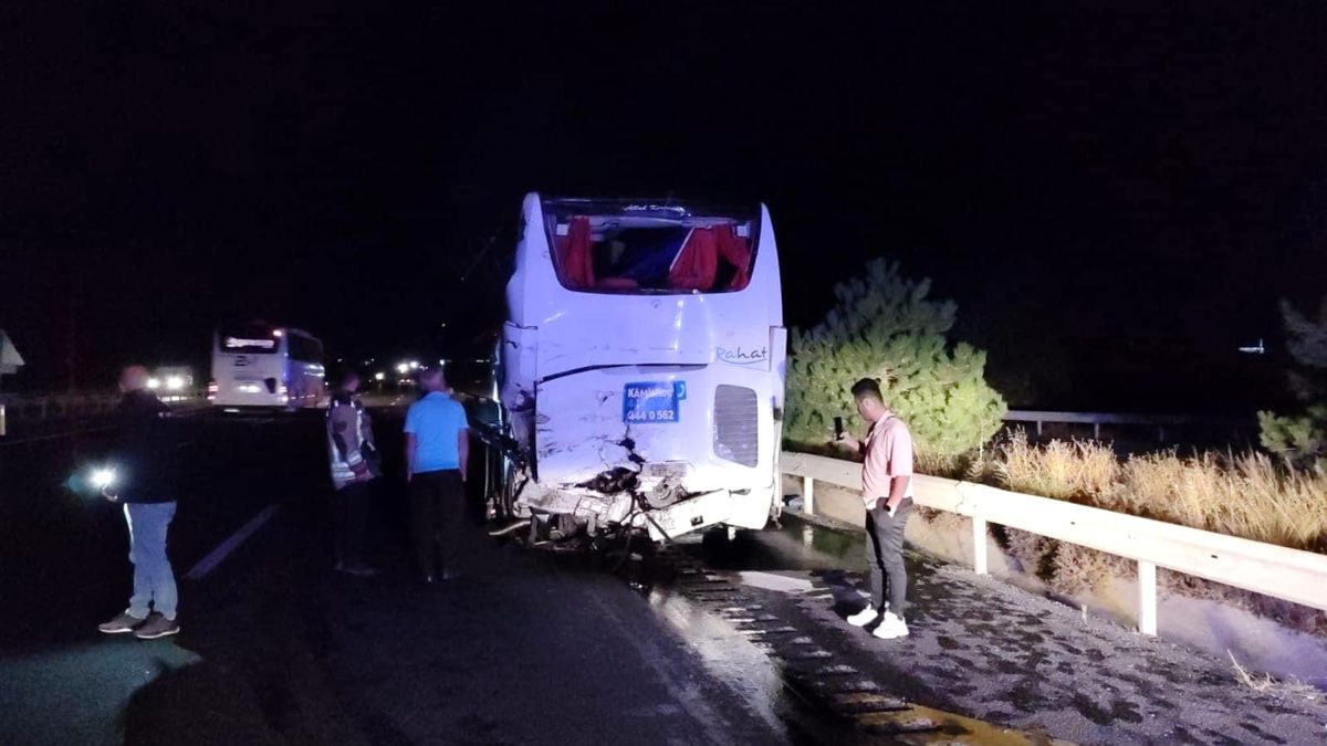 Ankara'da otobüs kazası: 4'ü ağır 27 kişi yaralandı