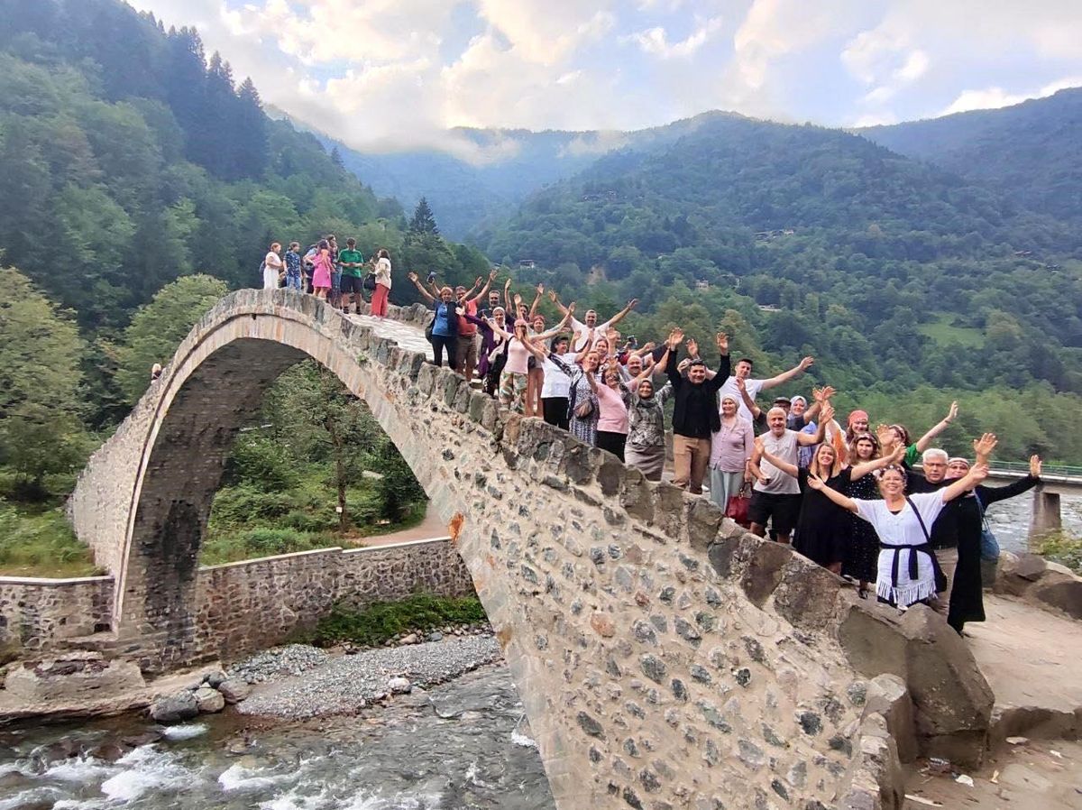 Aydın'ın sıcak havası Karadeniz'e turist akınına yol açtı