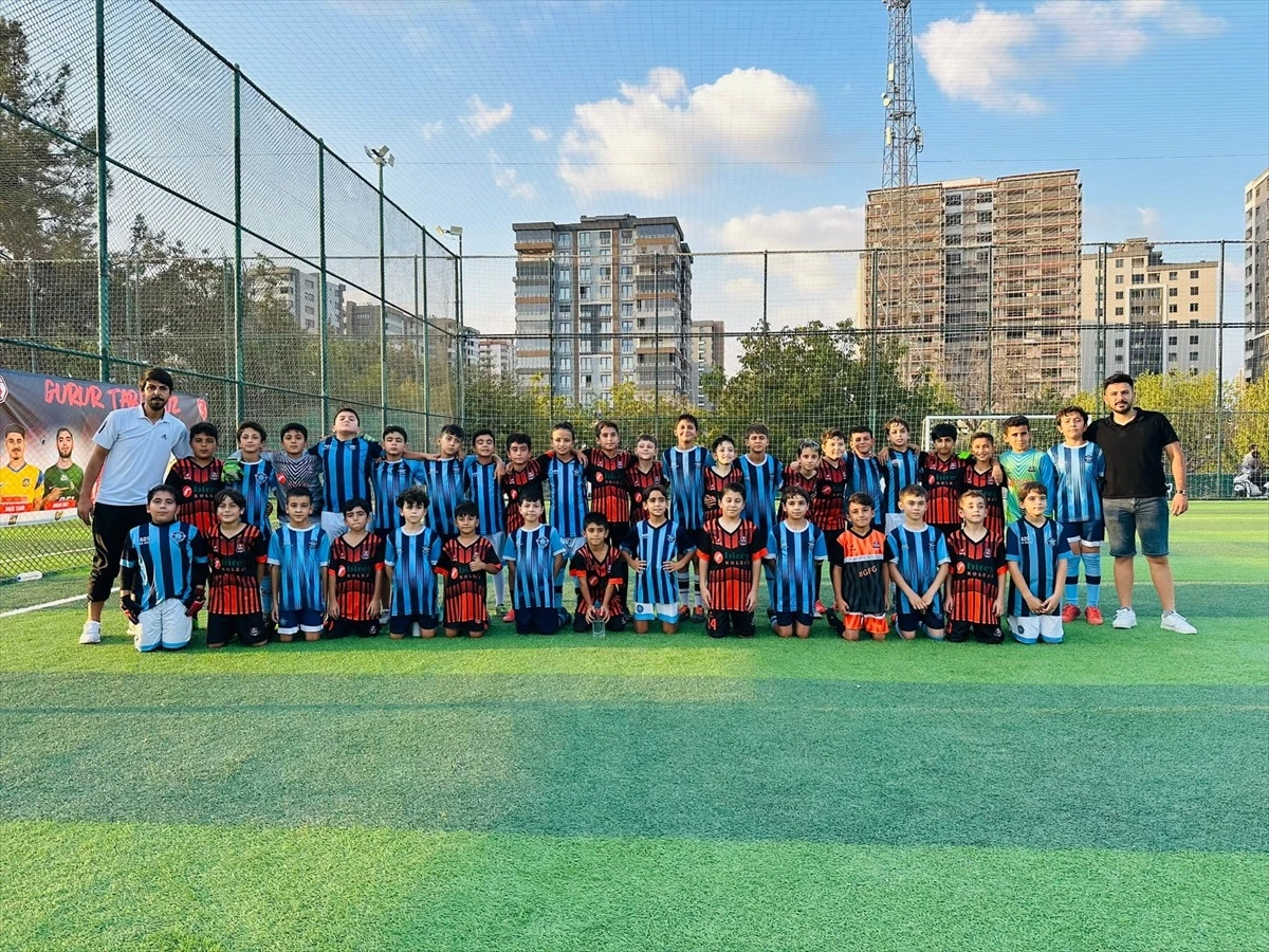 Gaziantep'te U10-U11 Futbol Gelişim Turnuvası Başladı