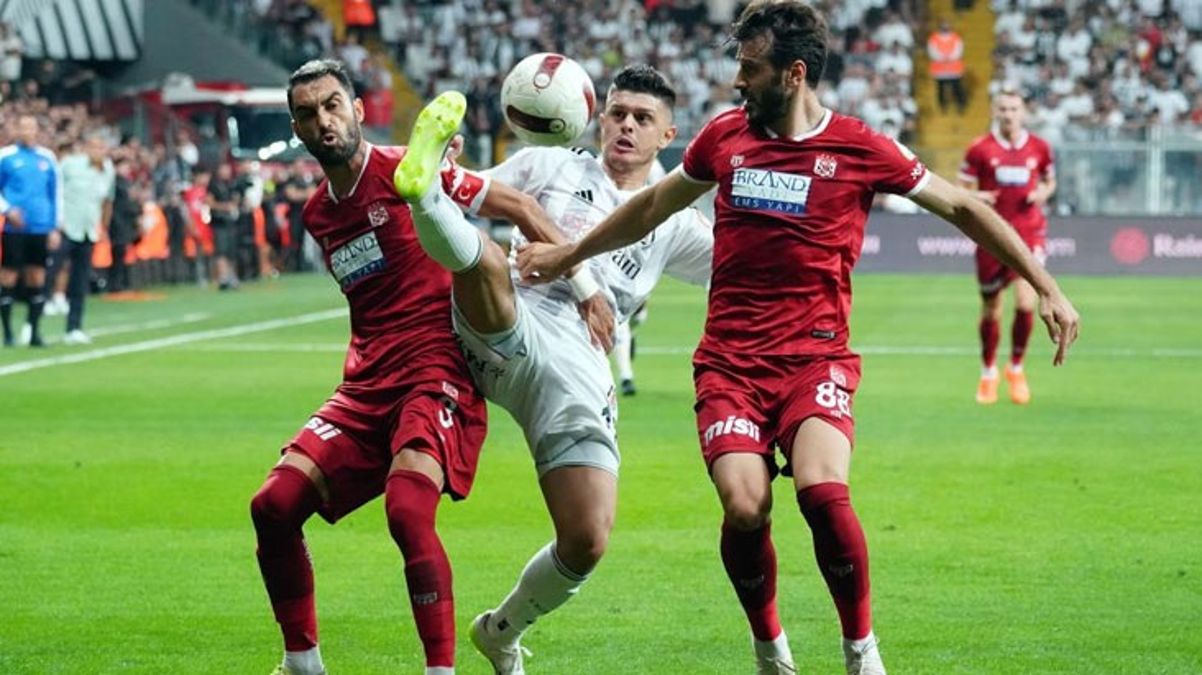Son Dakika: Harika Lig'in 4. haftasında Beşiktaş, alanında Sivasspor'u 2-0 mağlup etti