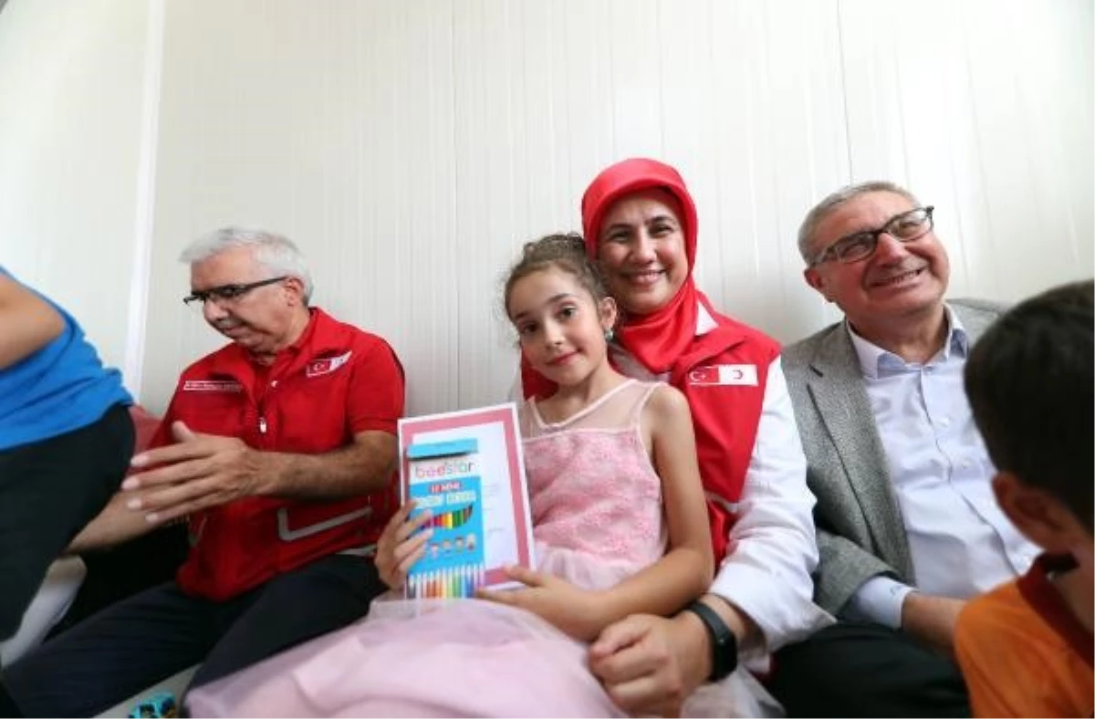 Türk Kızılay, sarsıntı bölgesindeki çocuklara eğitim kampanyası başlattı